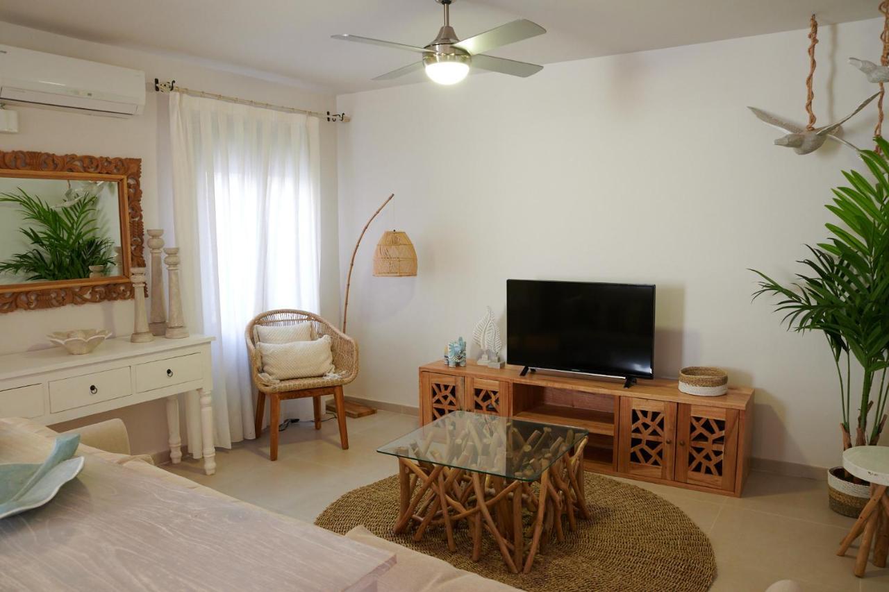 Dharma Experience Cambrils Facebook公寓 外观 照片